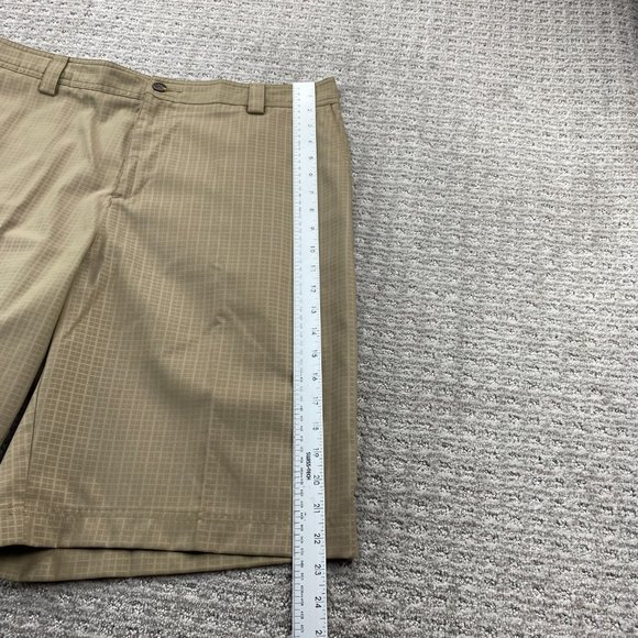 Adidas CLIMALITE Shorts Men 38 Brown Checkered Chino Short Pants Polyester Sport - Picture 11 of 15